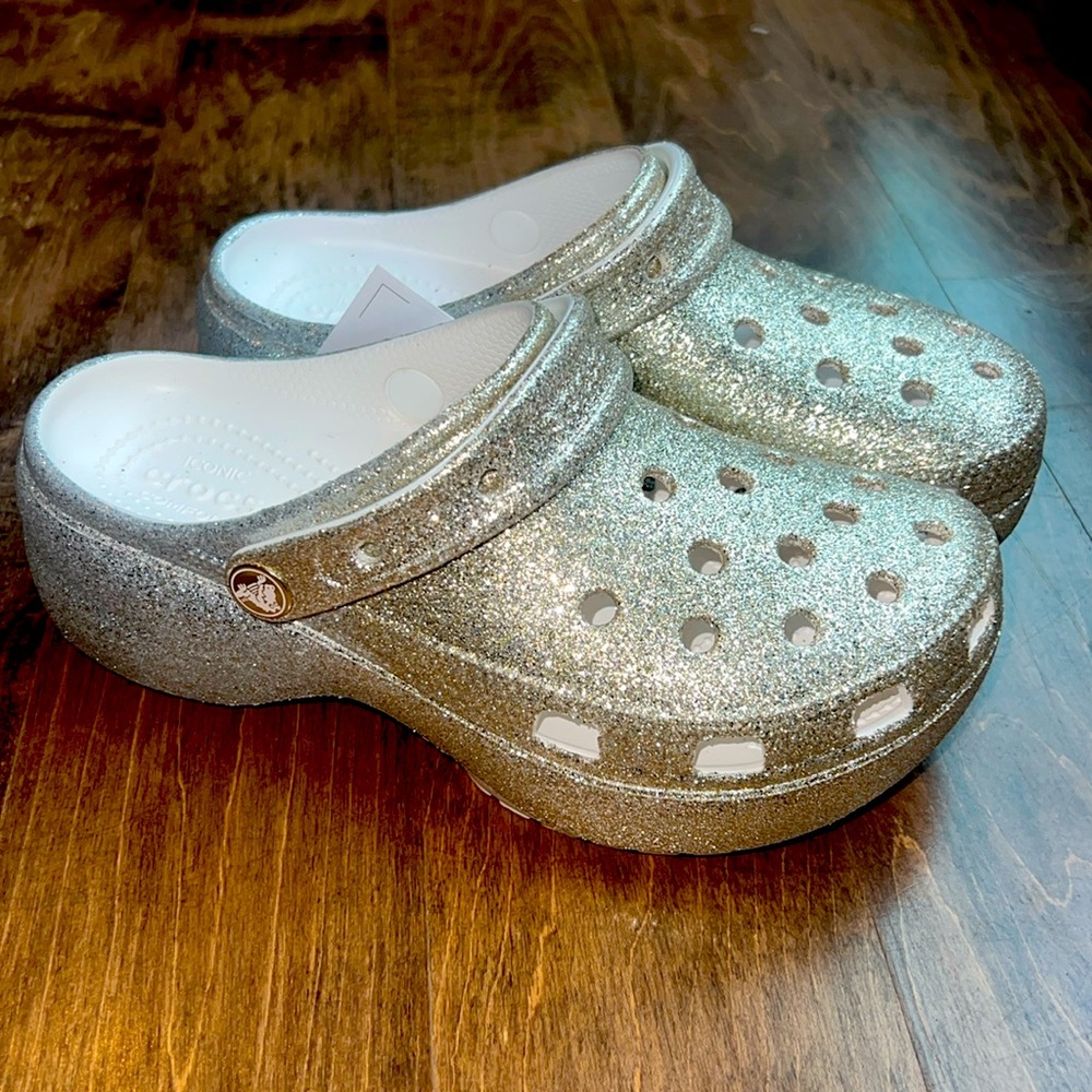 New Crocs Platform Ombré Gold to Silver glitter shoes size 7